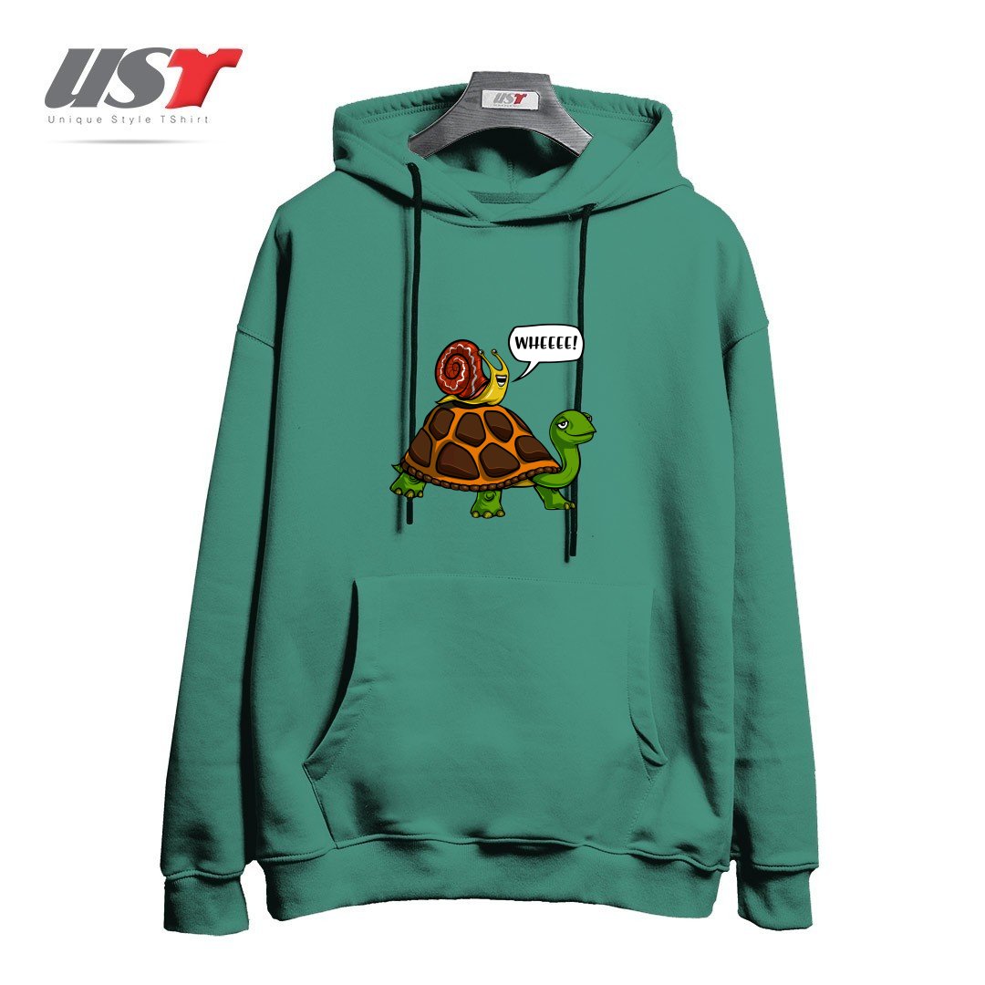 طرح SNAIL RIDING TURTLE هودی اورسایزرنگ سبز سدری