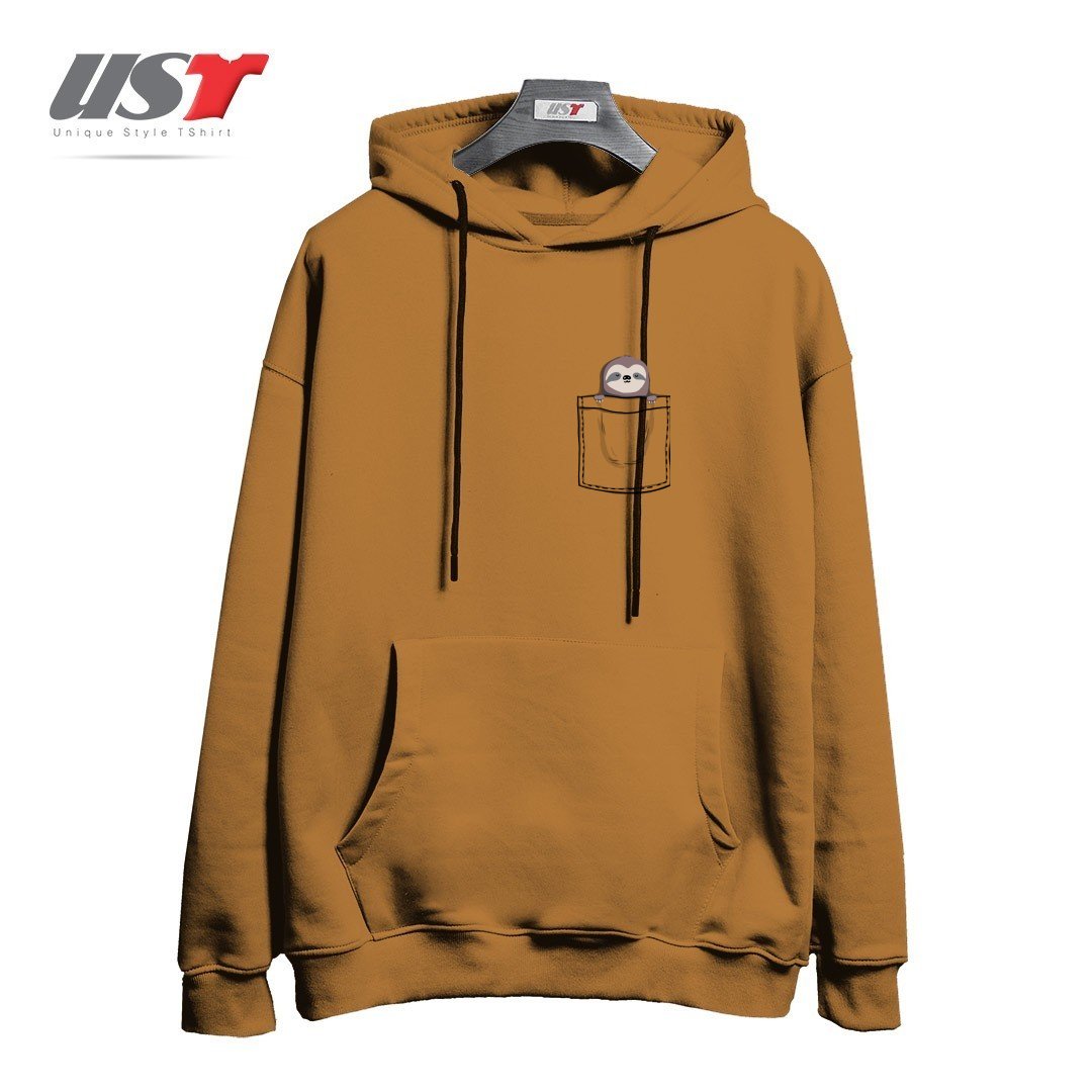 طرح POCKET PET SLEEPY SLOTH هودی اورسایزرنگ نسکافه ای