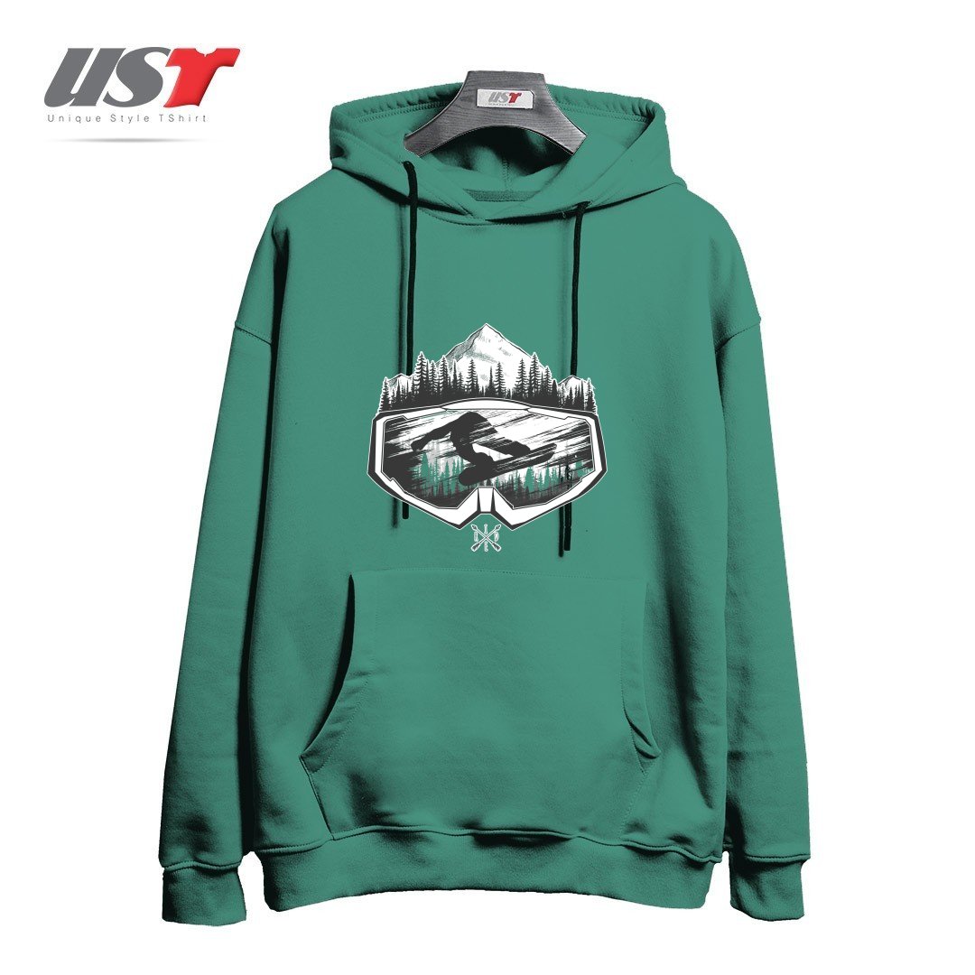 هودی اورسایز طرح SNOW AND WINTER ART