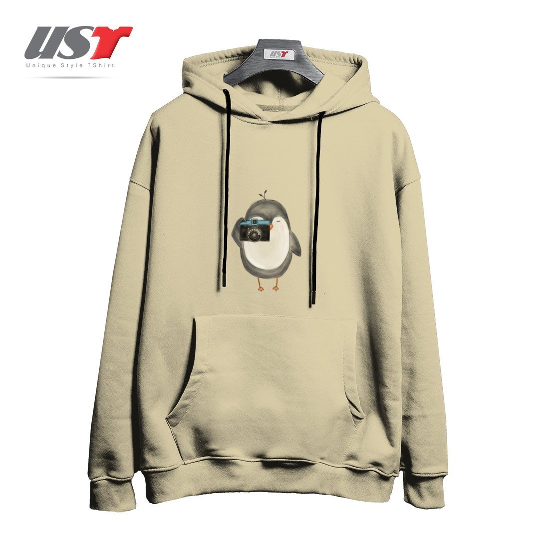 طرح BLACK & WHITE FILM PHOTOGRAPHER هودی اورسایزرنگ نخودی