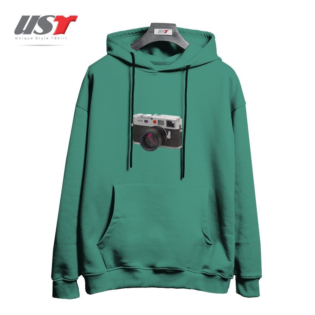 هودی اورسایز طرح LEICA M9 CAMERA POLYGON ART