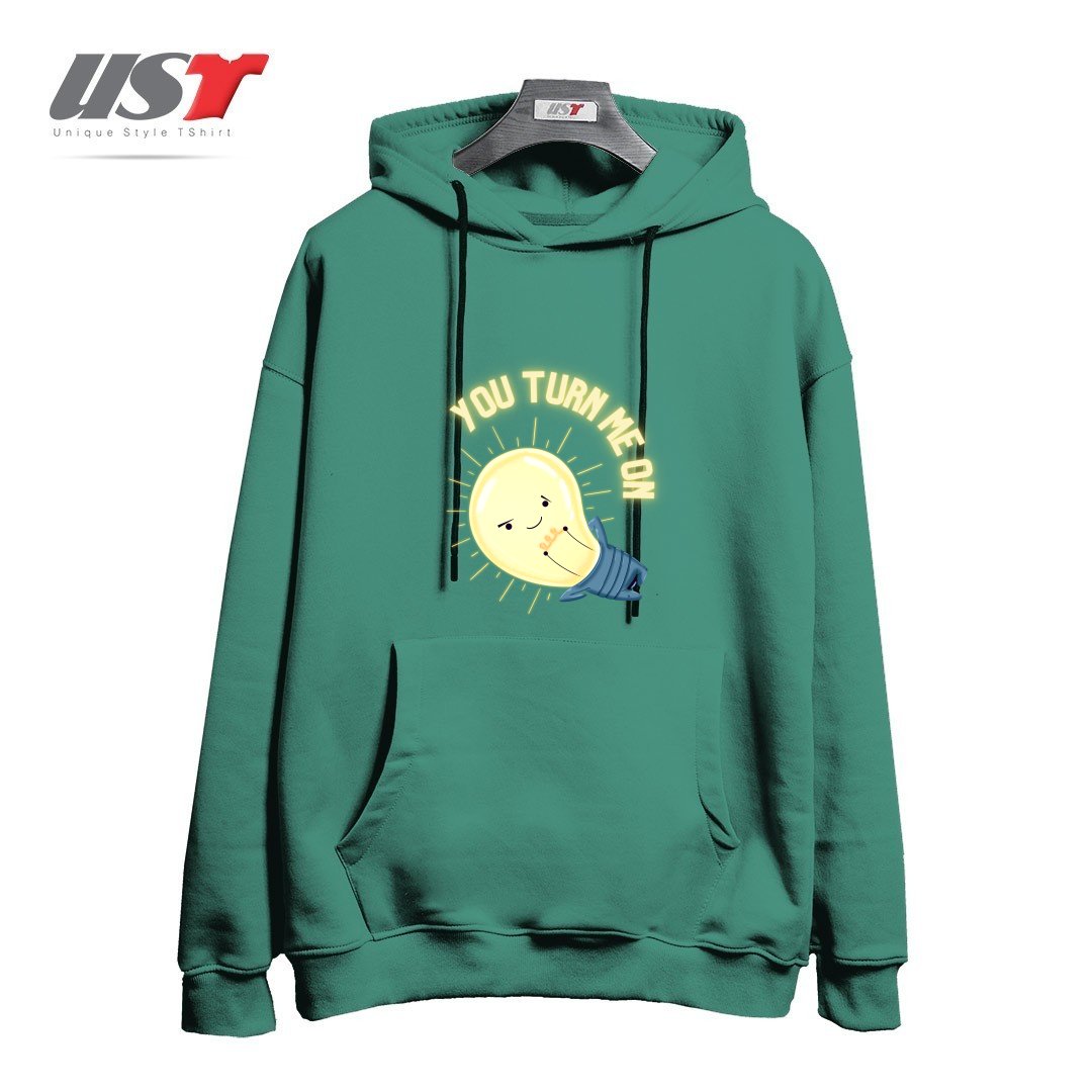 طرح YOU TURN ME ON LIGHT BULB هودی اورسایزرنگ سبز سدری
