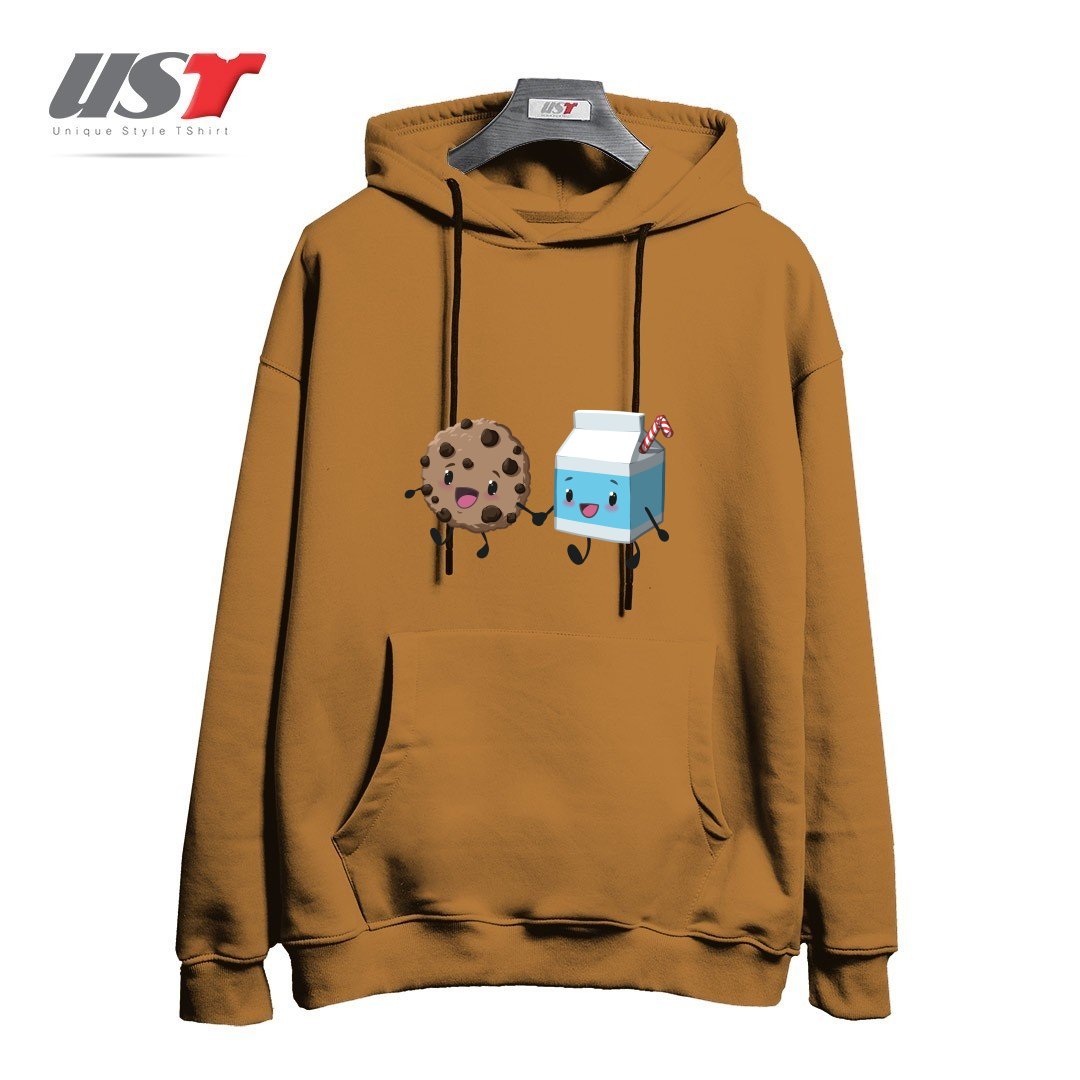 طرح COOKIES & MILK هودی اورسایزرنگ نسکافه ای