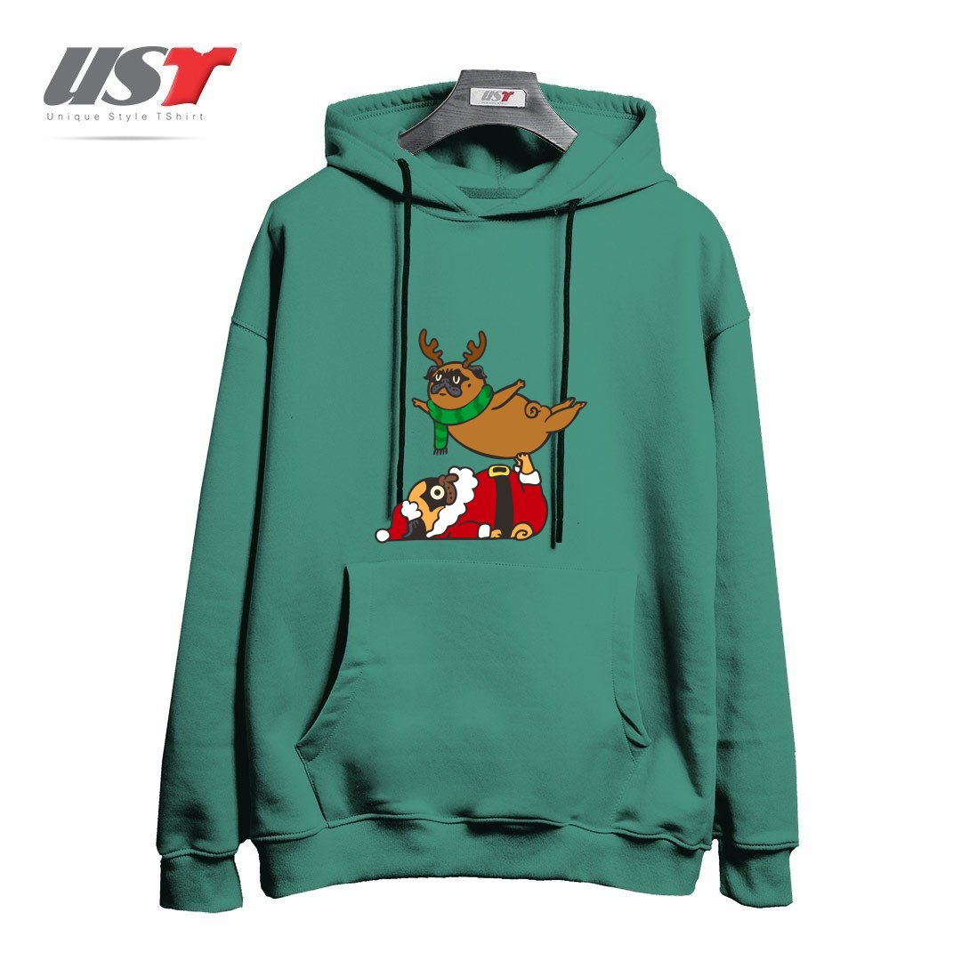 طرح ACROYOGA PUGS XMAS هودی اورسایزرنگ سبز سدری