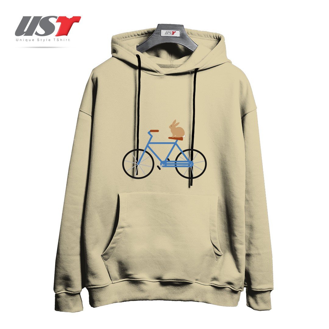 طرح BUNNY RIDING BIKE هودی اورسایزرنگ نخودی