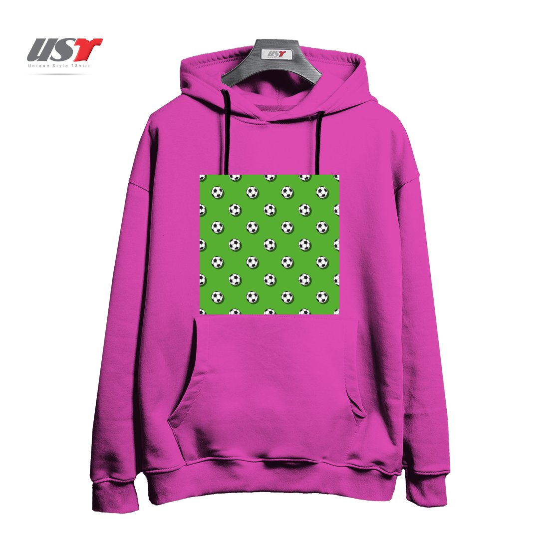 هودی اورسایز طرح WHITE CLASSIC BALL FOR SOCCER (FOOTBALL) PATTERN ON A GREEN BACKGROUND2