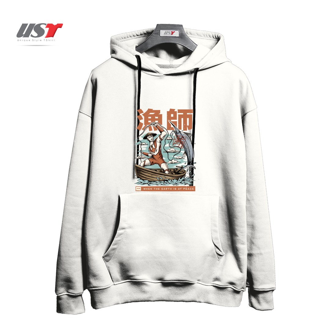 طرح FISHERMAN HERO هودی اورسایزرنگ سفید