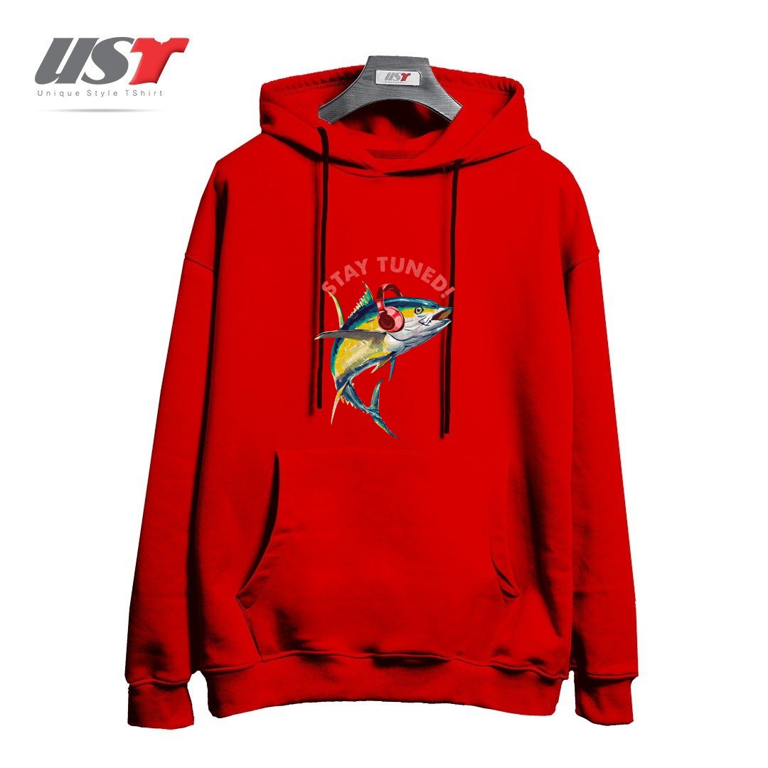 طرح STAY TUNED! هودی اورسایزرنگ قرمز