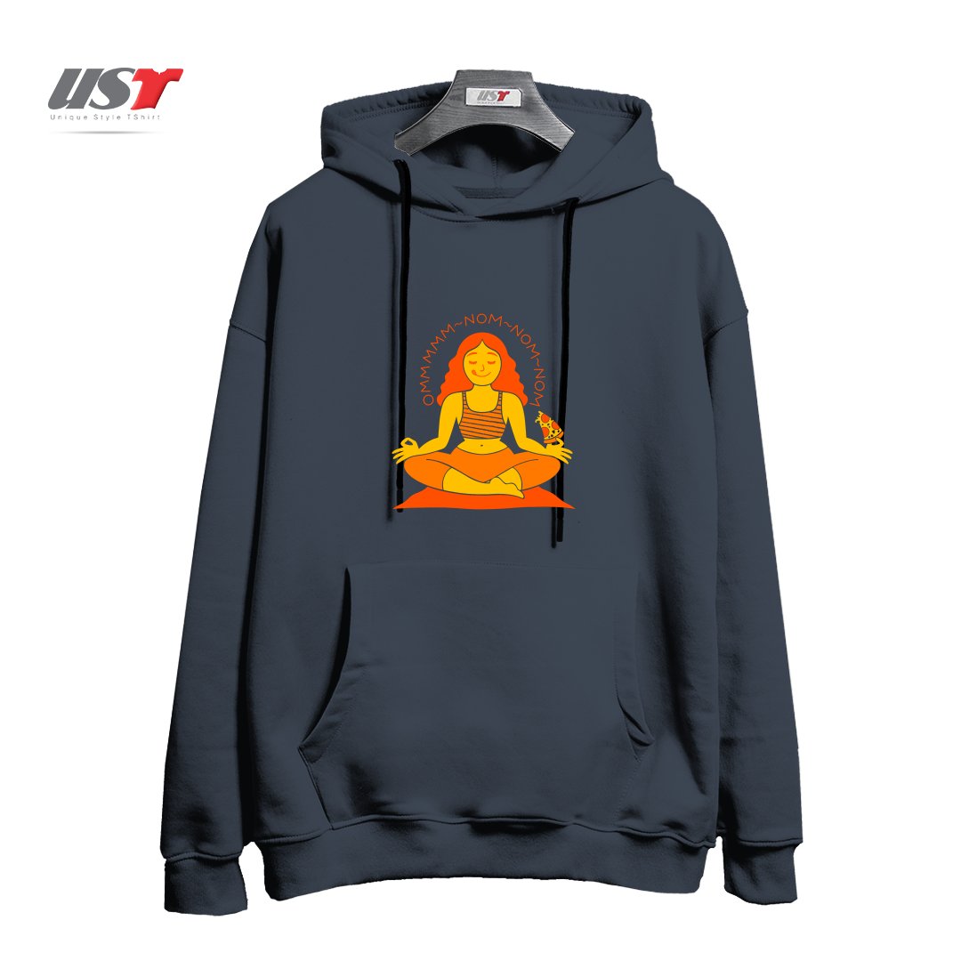 طرح OMMM NOM NOM هودی اورسایزرنگ دودی