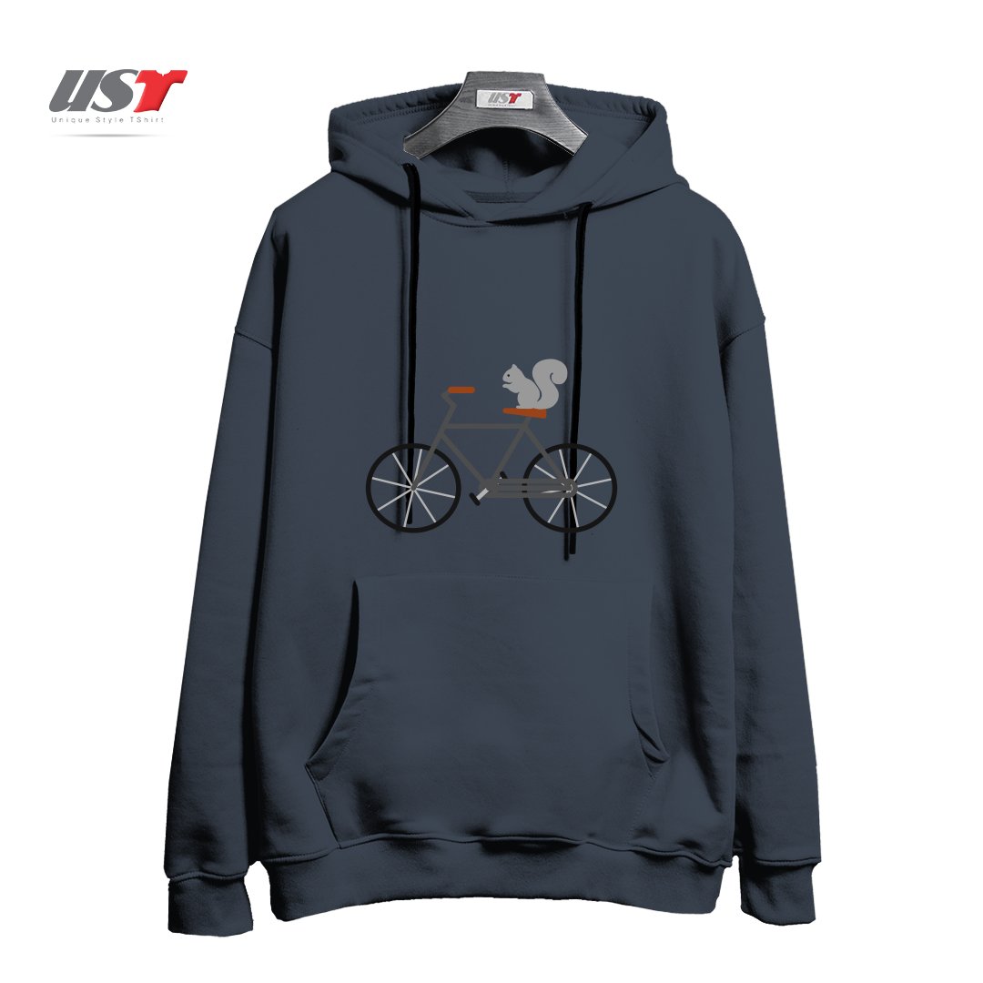 طرح SQUIRREL RIDING BIKE