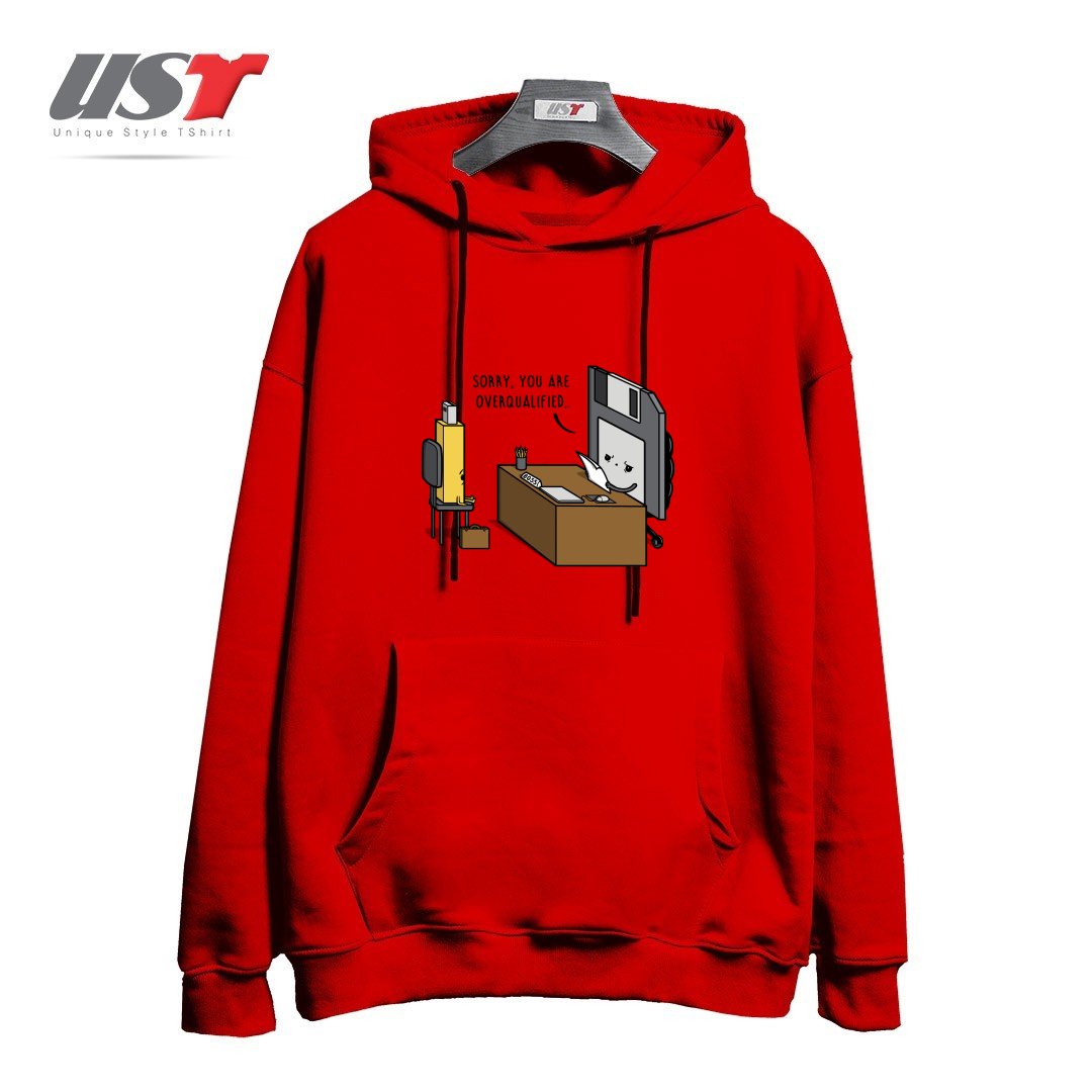 طرح OVERQUALIFIED! هودی اورسایزرنگ قرمز