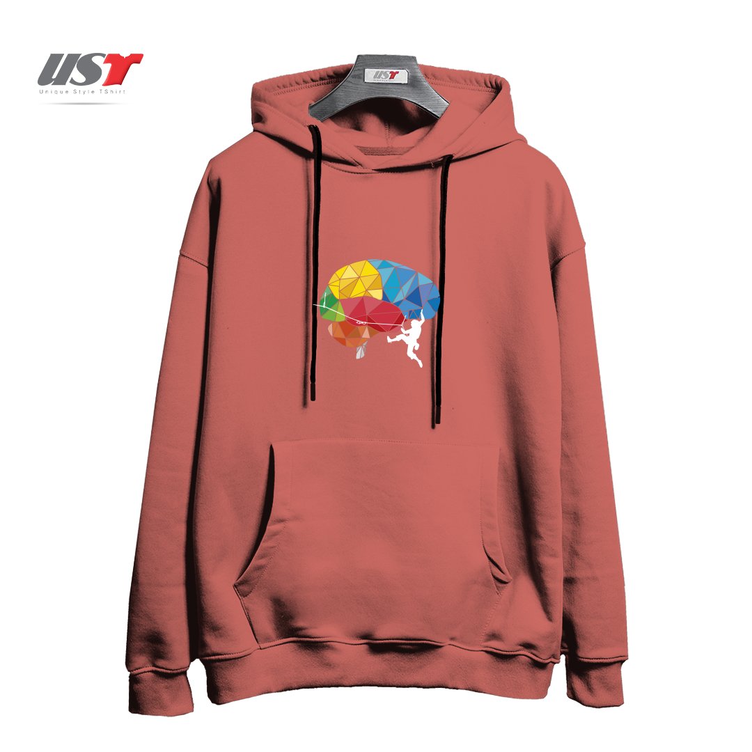 طرح CLIMBING ON THE BRAIN هودی اورسایزرنگ آجری