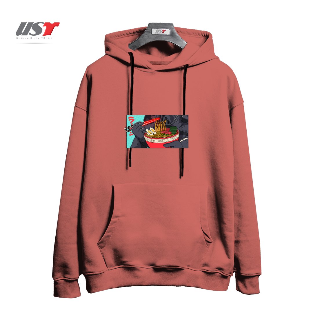 طرح DARTH RAMEN EXTRA SPICE هودی اورسایزرنگ آجری