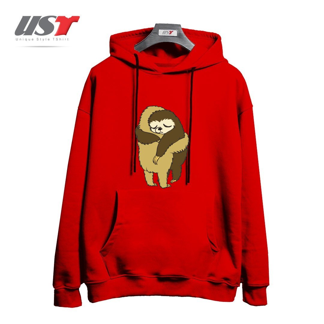 طرح SLOTH HUGS هودی اورسایزرنگ قرمز