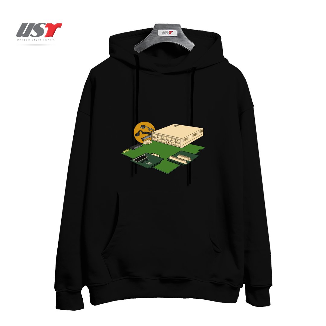 طرح VINTAGE COMPUTER هودی اورسایزرنگ مشکی