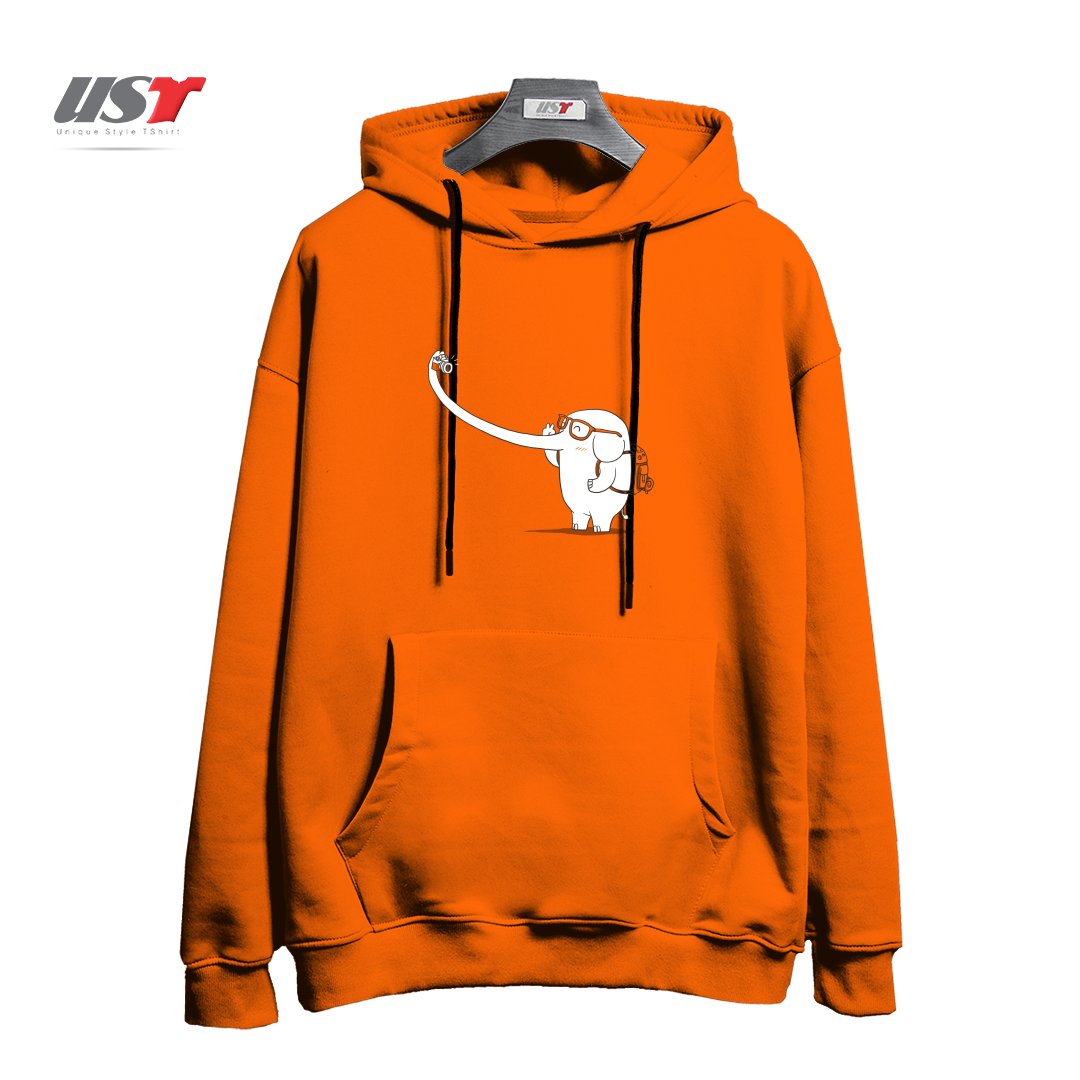 طرح LONELY TRAVELLER هودی اورسایزرنگ نارنجی