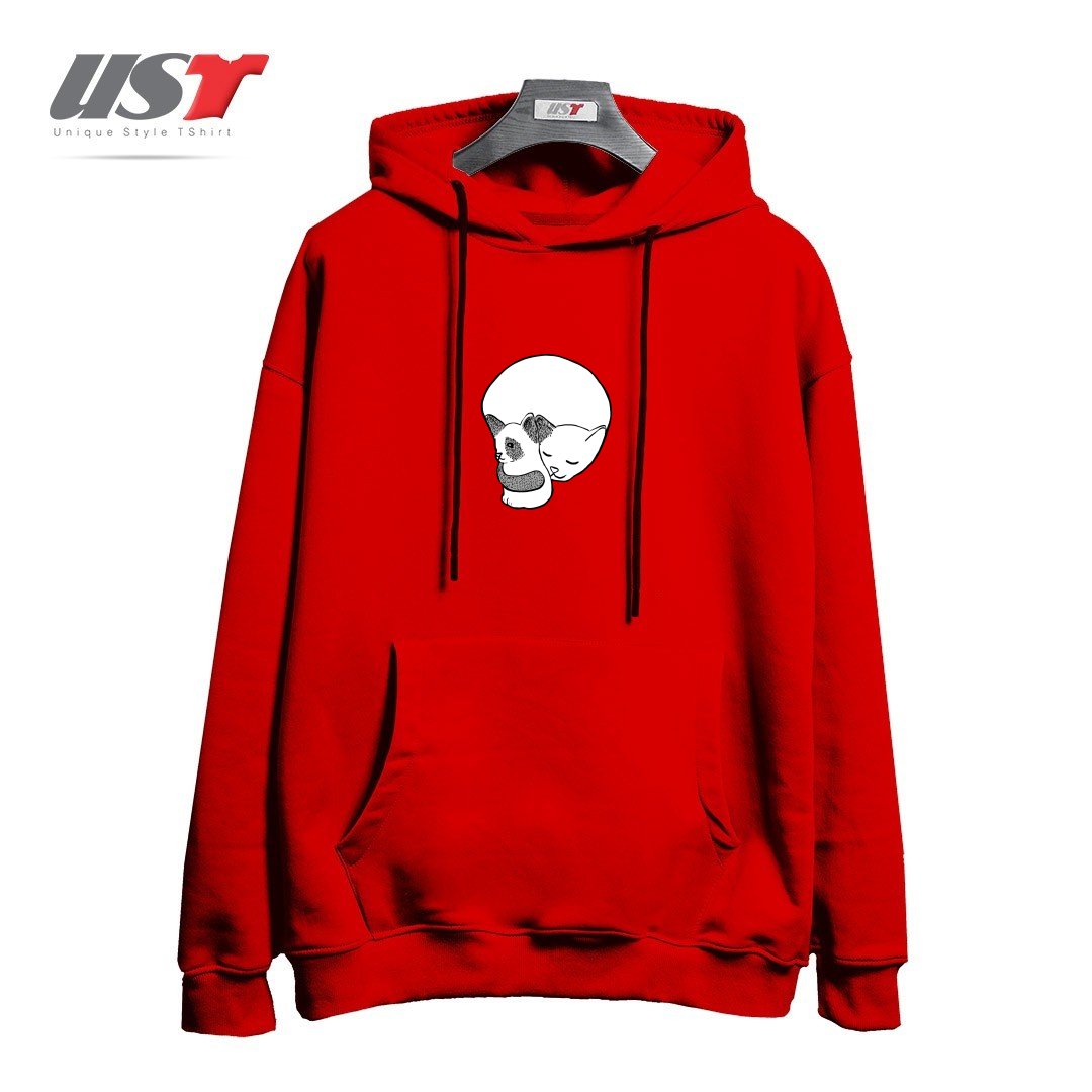 هودی اورسایز طرح SMALL KITTEN UNDER LOVE LOCK